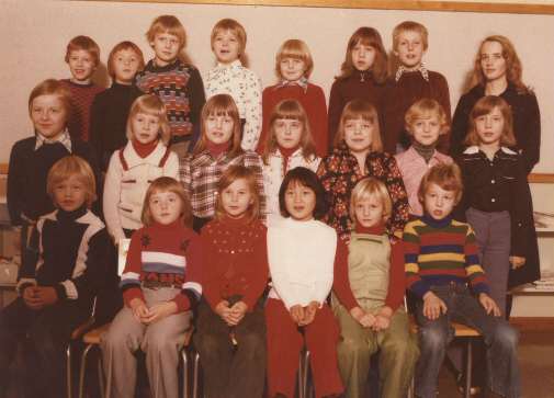 L gde skola 1976 Klass 2 vre raden Peter Eriksson Robert Johansson 